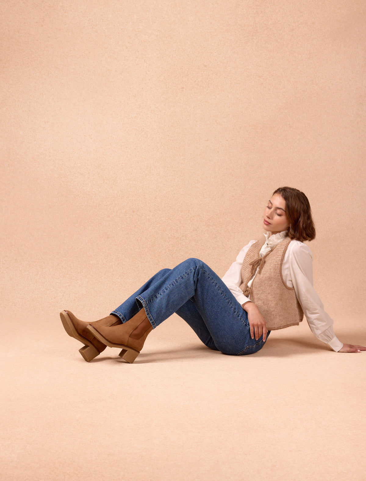 Laura - Chestnut 
