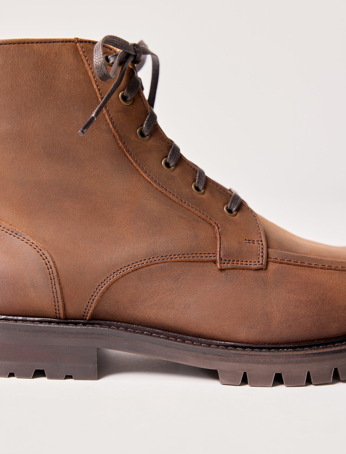 Leather welt